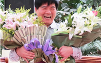 银河集团186net集团张董事长为雷总举办生日宴会